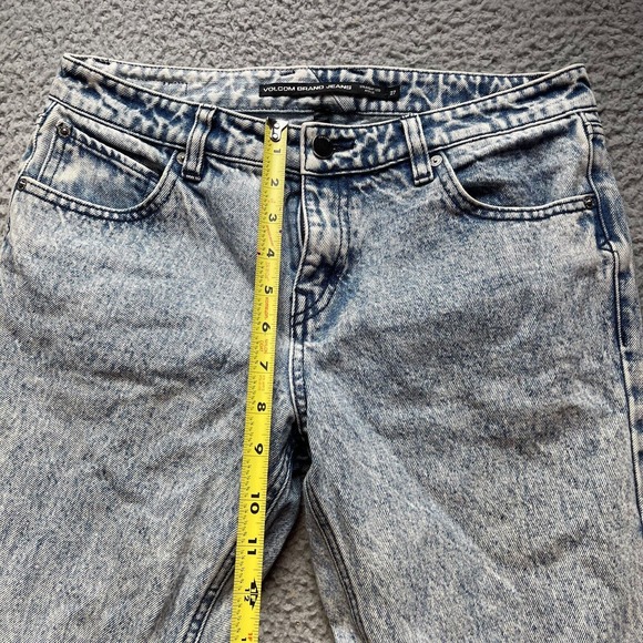 Volcom Jeans Womens Size 27 Blue Acid Wash Straight Leg Ankle Zip - Picture 3 of 12